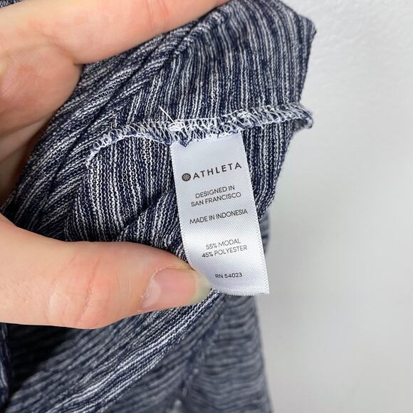 Athleta Breezy Long Sleeve Navy Striped Cutout Open Back Blue Size Large - Picture 8 of 9